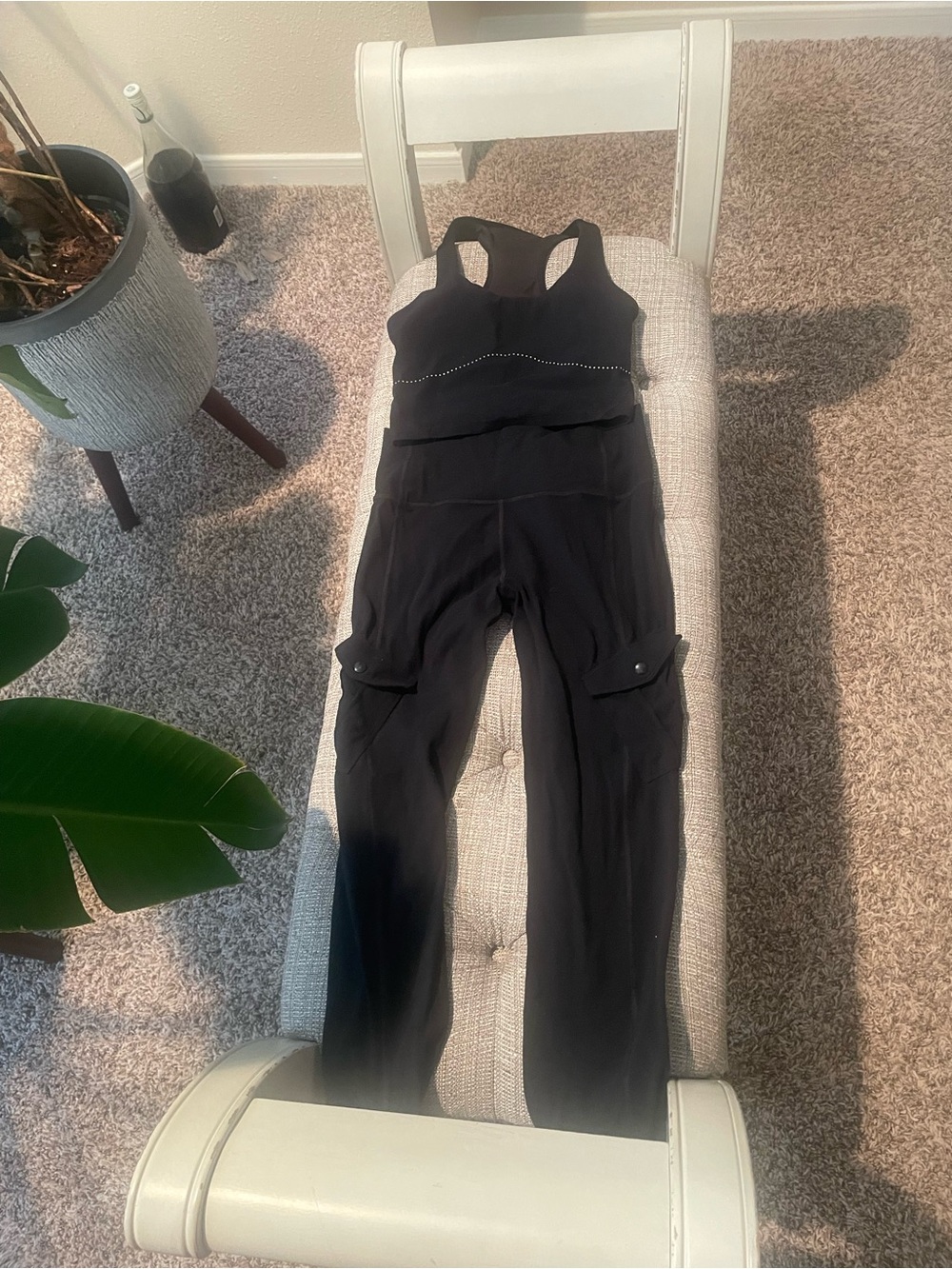 Glowmode Black Women's Running Set: Reflective Tank + Cargo Leggings